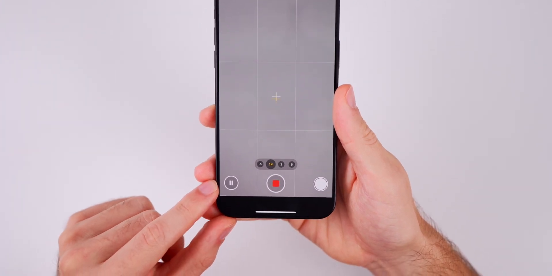 Demonstration of pausing video recording